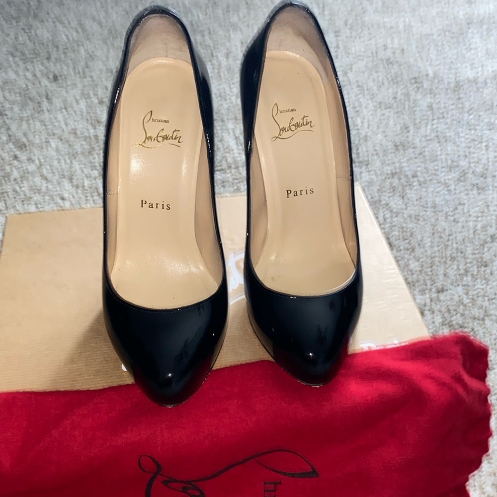 Argotik 120 Patent by Christian Louboutin, black in color size 38.5